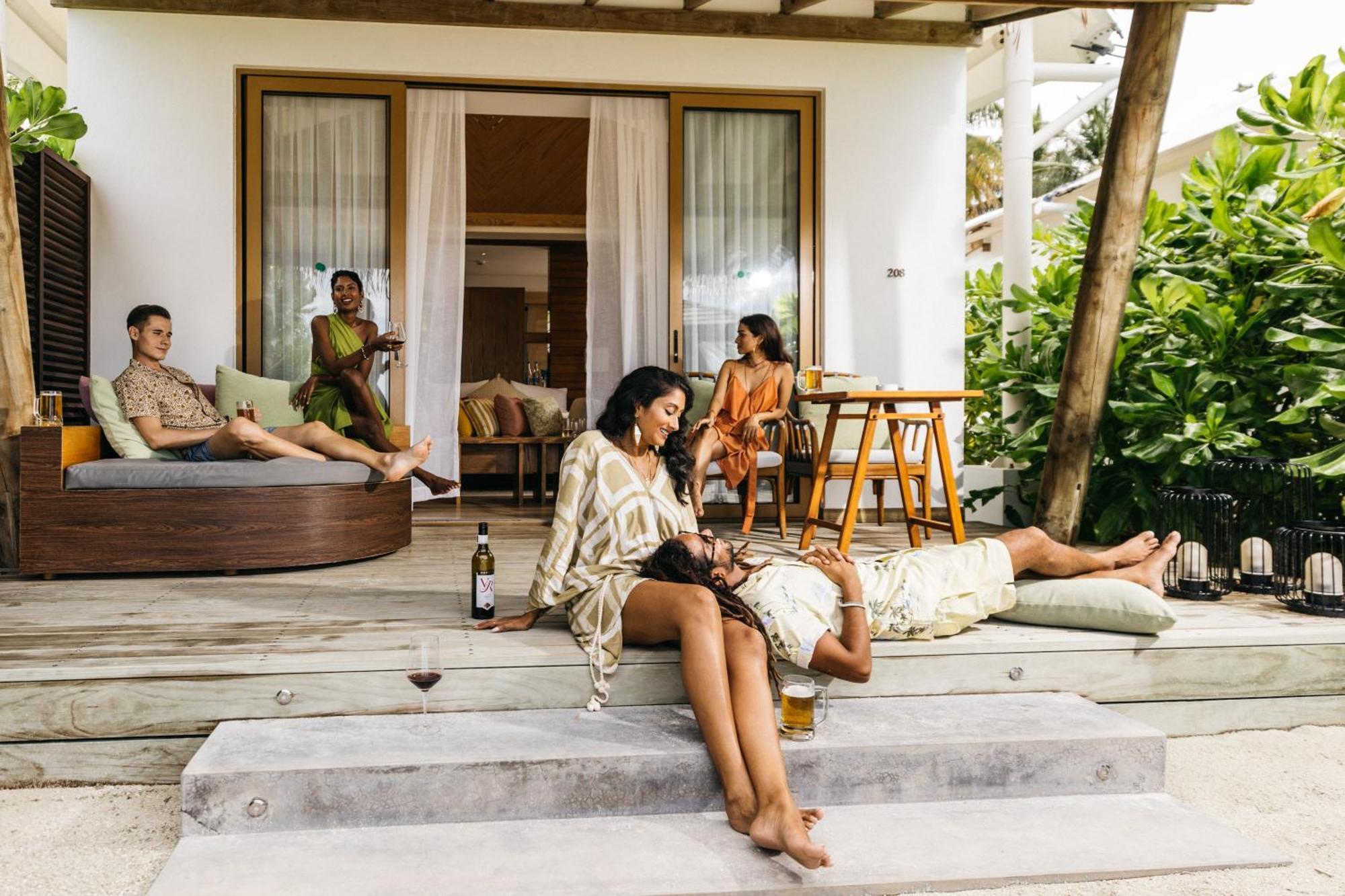 Cinnamon Hakuraa Huraa Maldives (Adults Only) Exterior photo