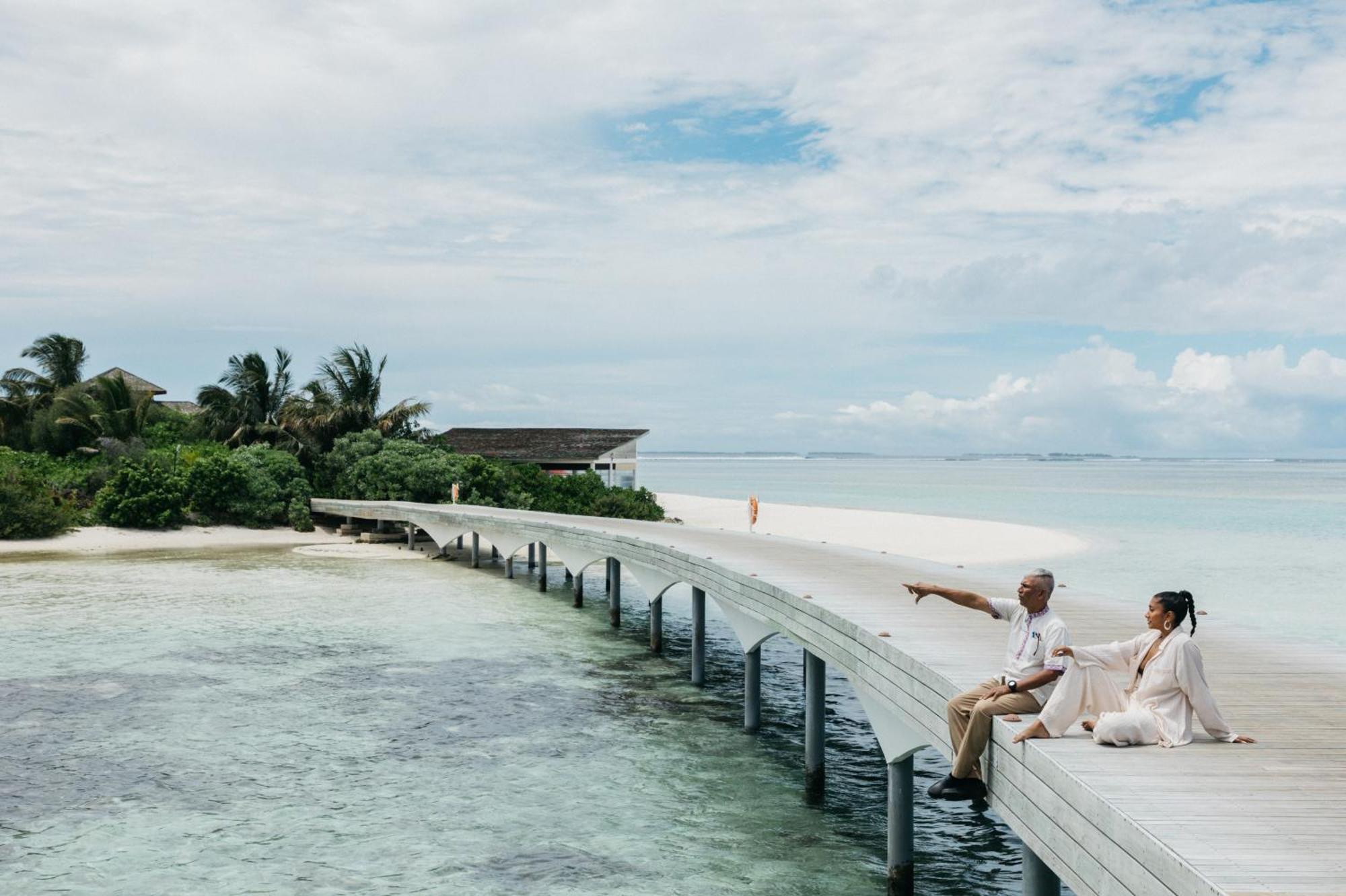 Cinnamon Hakuraa Huraa Maldives (Adults Only) Exterior photo