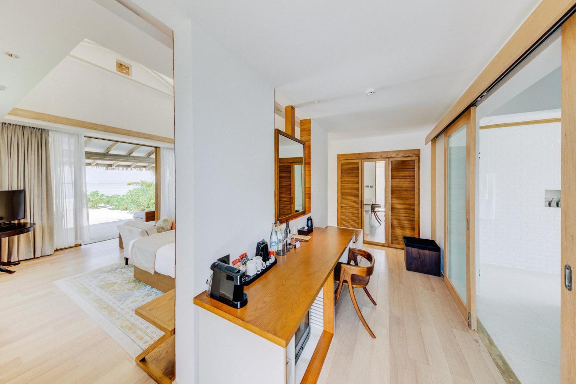 Cinnamon Hakuraa Huraa Maldives (Adults Only) Exterior photo