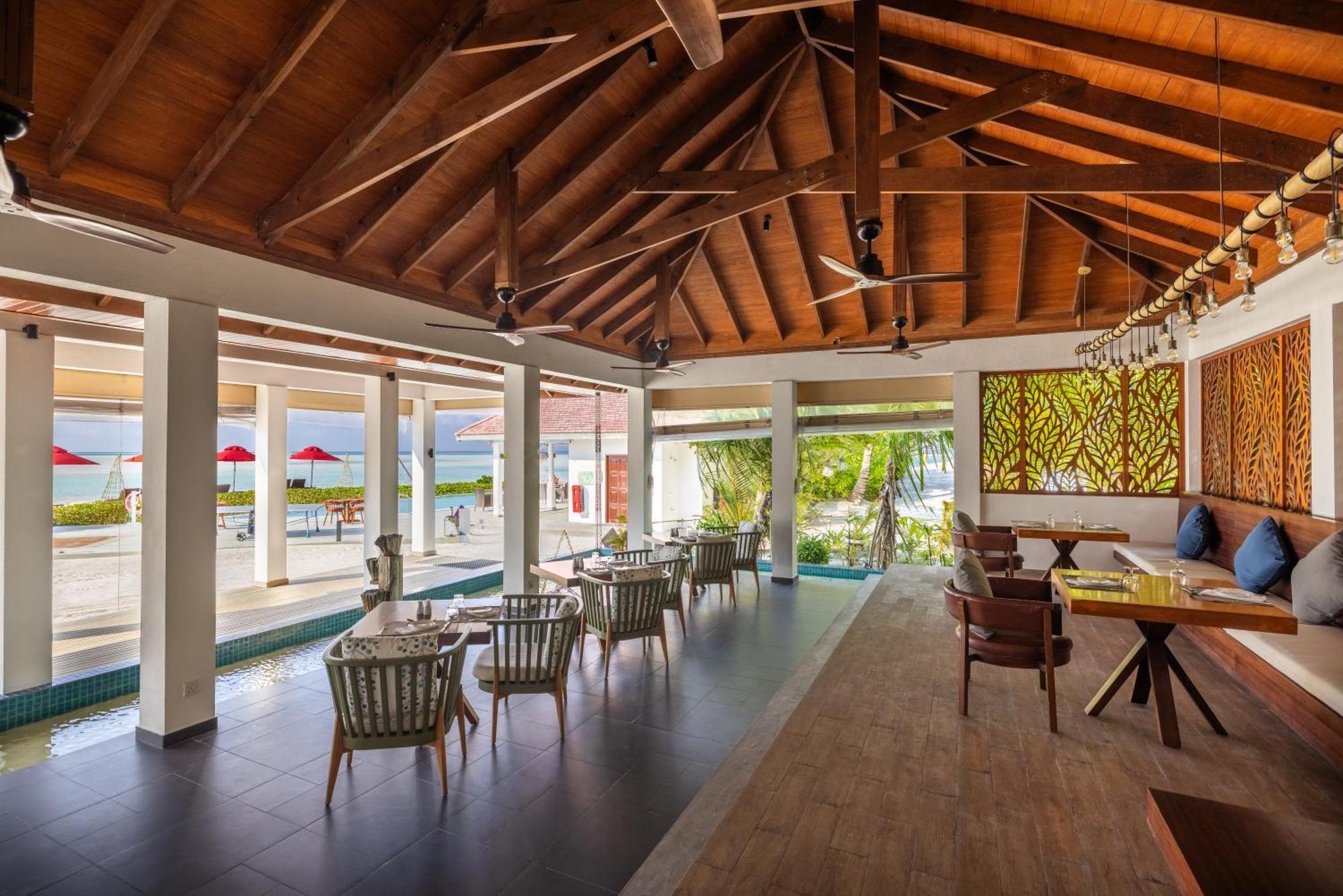Cinnamon Hakuraa Huraa Maldives (Adults Only) Exterior photo