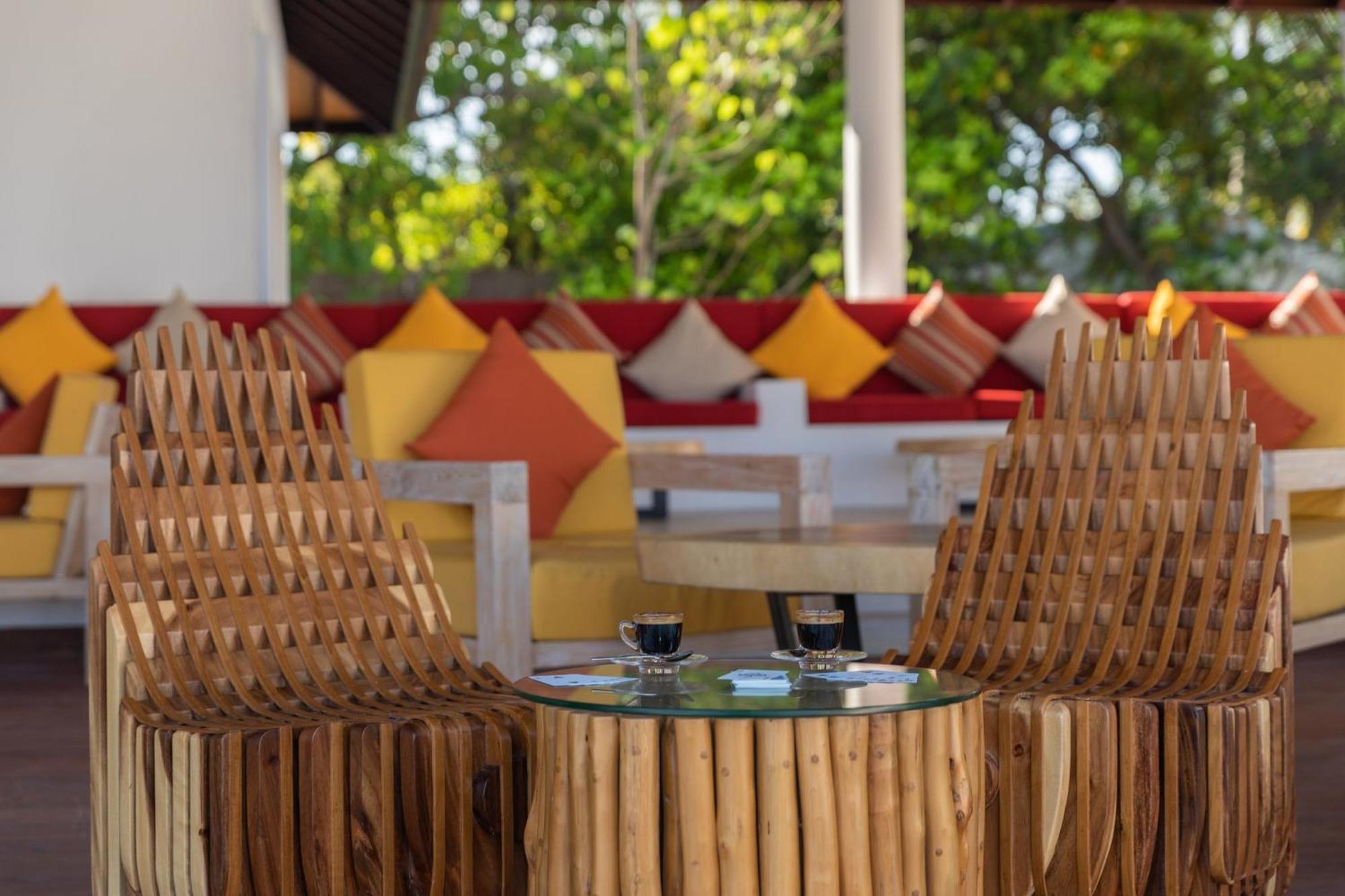 Cinnamon Hakuraa Huraa Maldives (Adults Only) Exterior photo