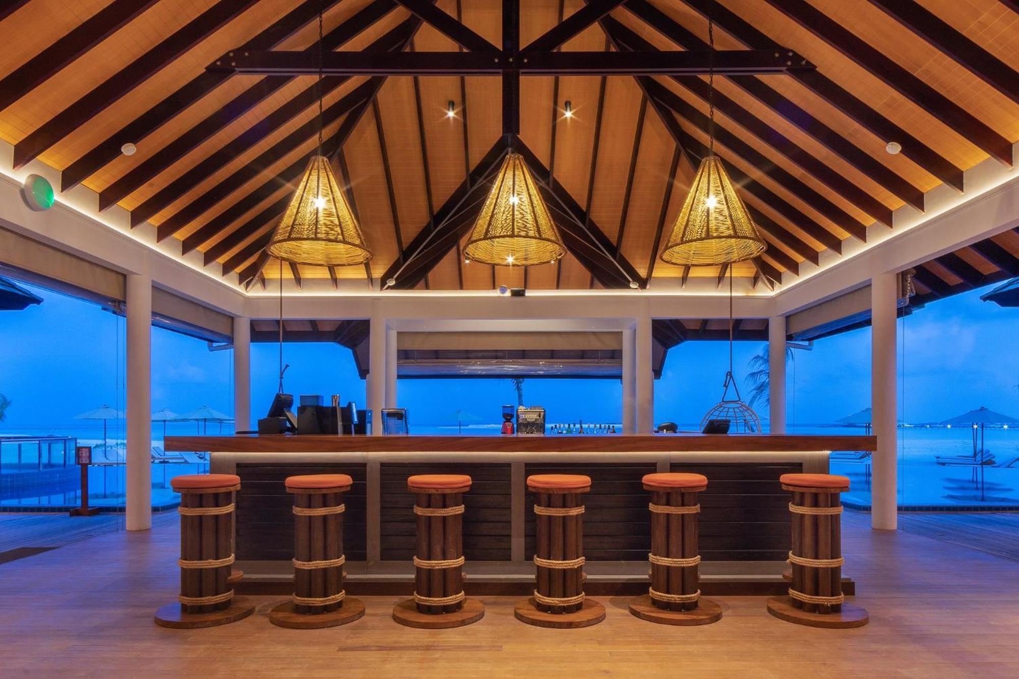 Cinnamon Hakuraa Huraa Maldives (Adults Only) Exterior photo
